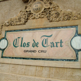 클로 드 타르 (Clos De Tart)